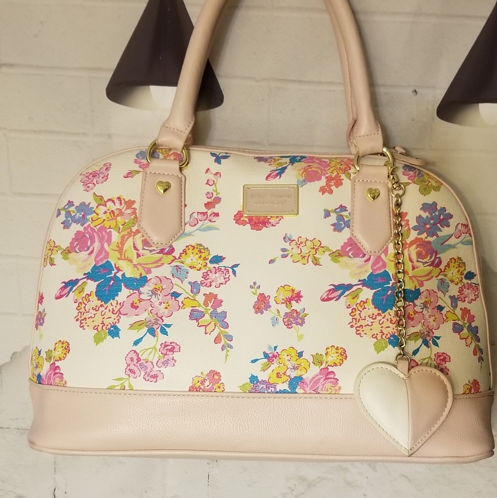 Betsy Johnson purse - Picture 2 of 14